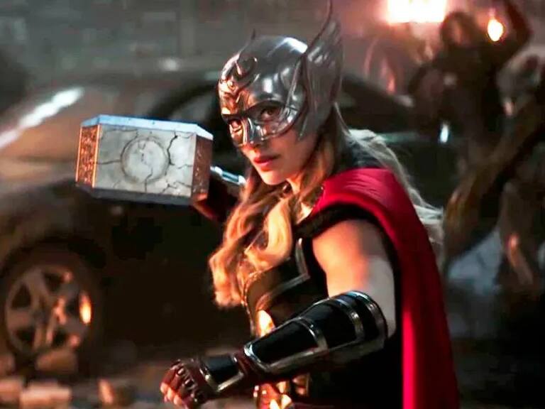 Natalie Portman - Jane Foster - Thor Love and Thunder - película - Taika Waititi
