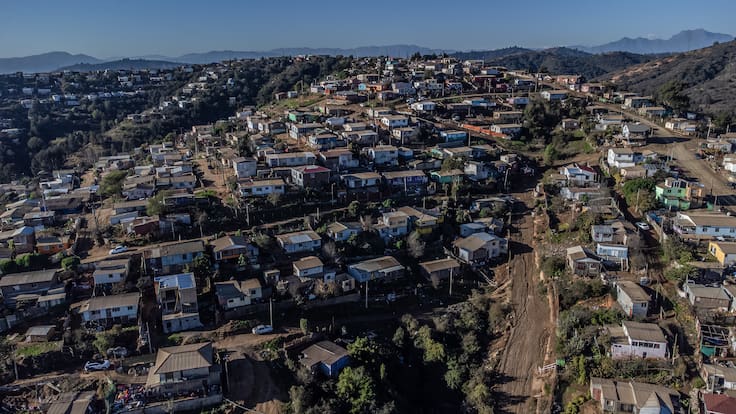 Crisis de vivienda en Chile: ¿Estamos a punto de llenar el país de casas sociales?