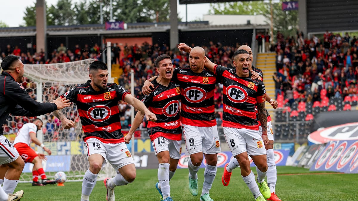 Rangers logra su triunfo más holgado del año y sigue soñando con la salvación en la Primera B