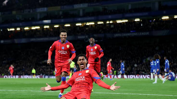 El campeón vigente mete miedo: PSG aplasta al Chelsea para meterse en cuartos de final de la Champions