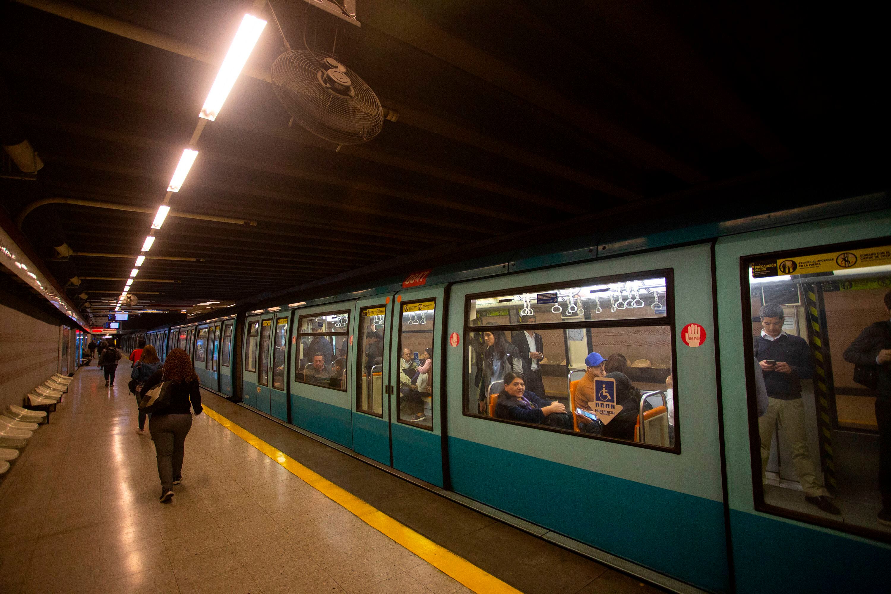 Cómo funcionará el transporte gratuito este domingo 27 de octubre para las Elecciones 2024 en Chile