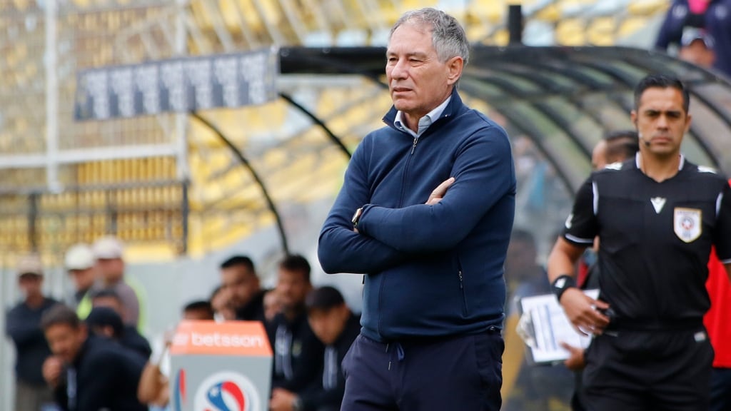 La crítica de Ariel Holan al juego de la UC tras la victoria sobre Everton: "Queríamos hacer el tercer gol antes que el primero"
