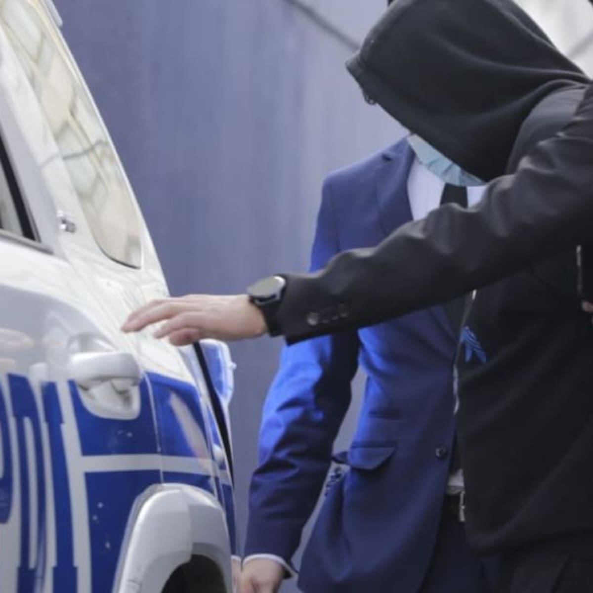 Detienen a sexto chileno involucrado en millonario robo de joyas en España