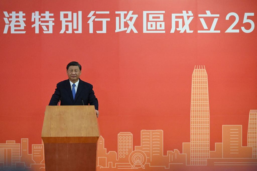 El presidente de China, Xi Jinping, da un discuso en Hong Kong