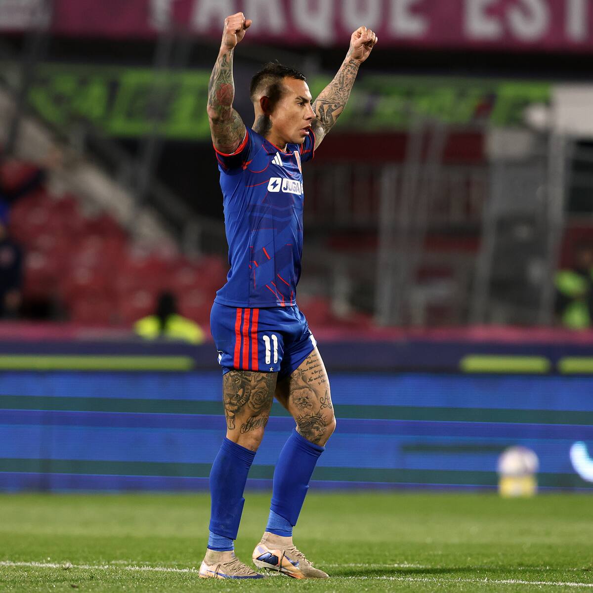 Las avanzadas gestiones en la U para que Eduardo Vargas extienda su contrato: estas son las condiciones que le ofrece Azul Azul