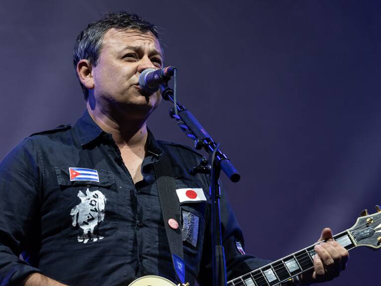 KENDAL, ENGLAND - JULY 27: James Dean Bradfield of Manic Street Preachers performs on main stage during Kendal Calling 2019 at Lowther Deer Park on July 27, 2019 in Kendal, England. (Photo by Carla Speight/Getty Images)
