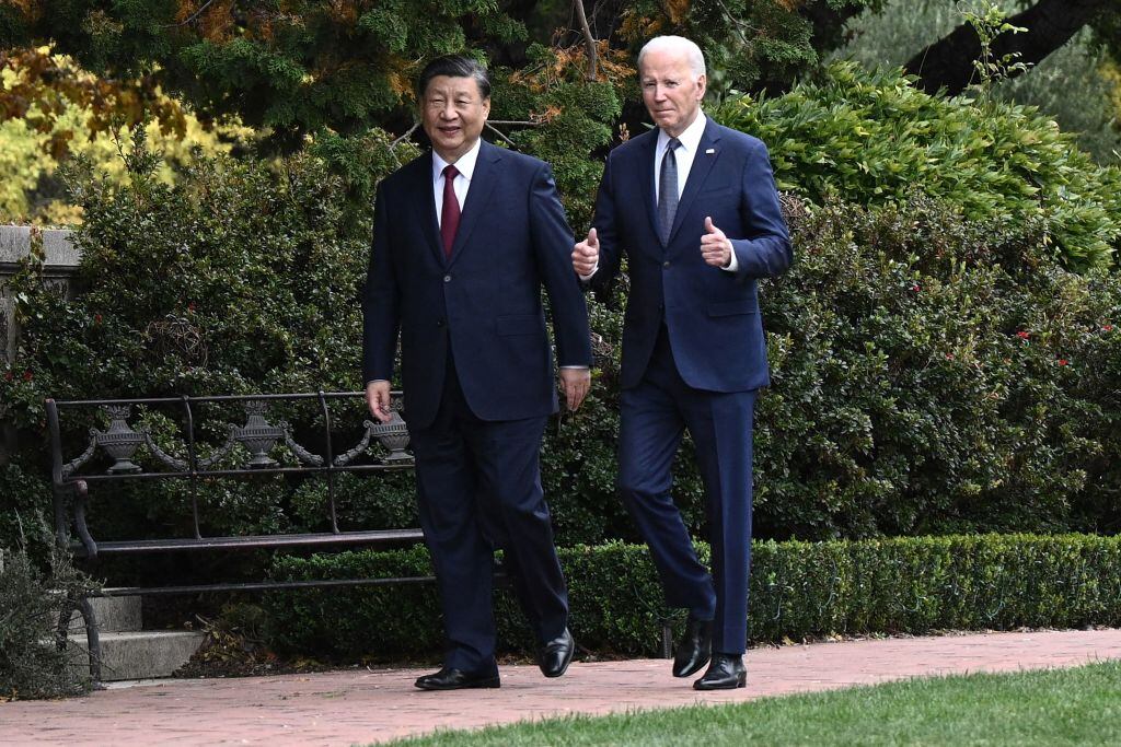 Los presidentes Xi Jinping y Joe Biden tras su reunión bilateral en Estados Unidos