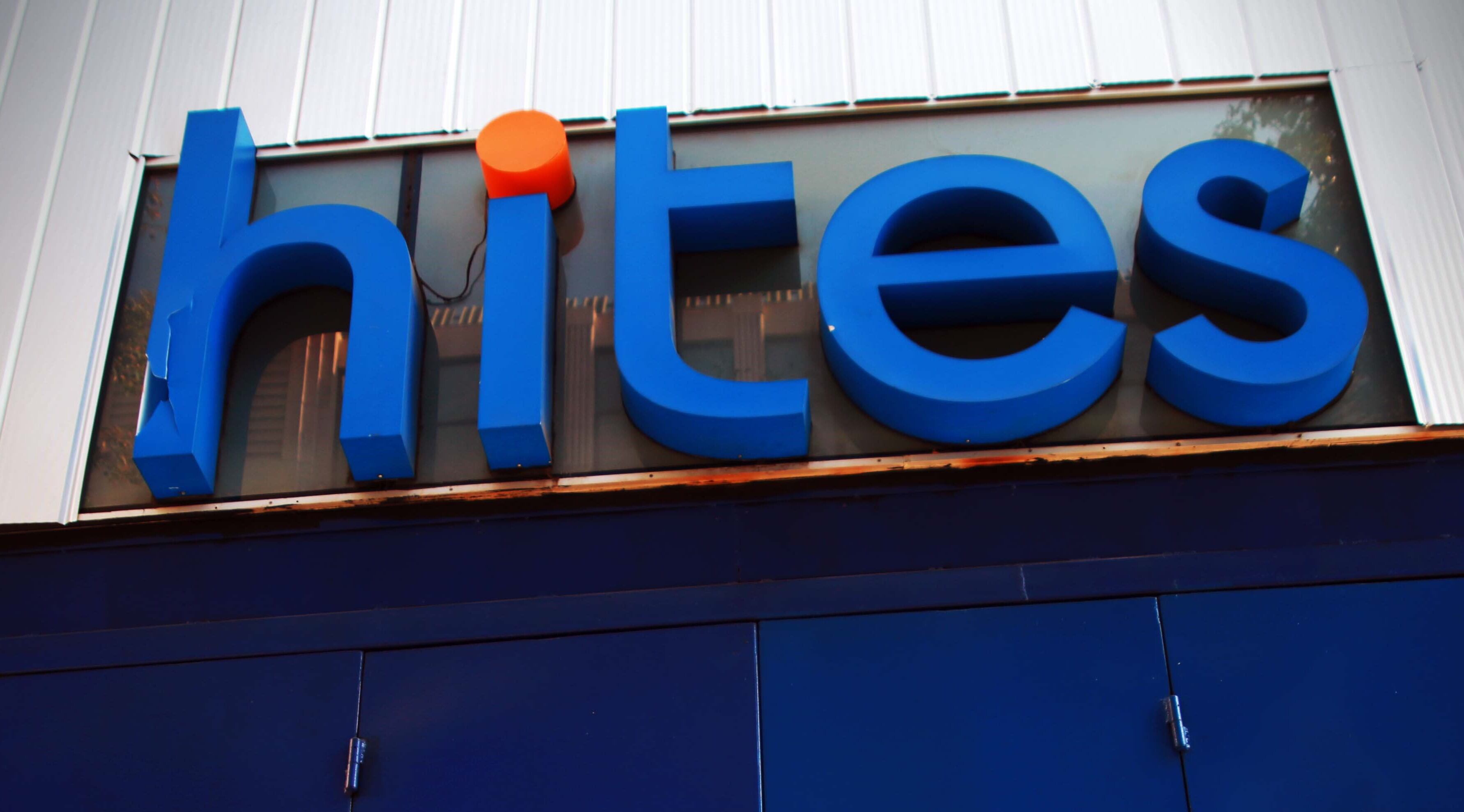 Fiscalización de la seremi de salud cierra tienda Hites