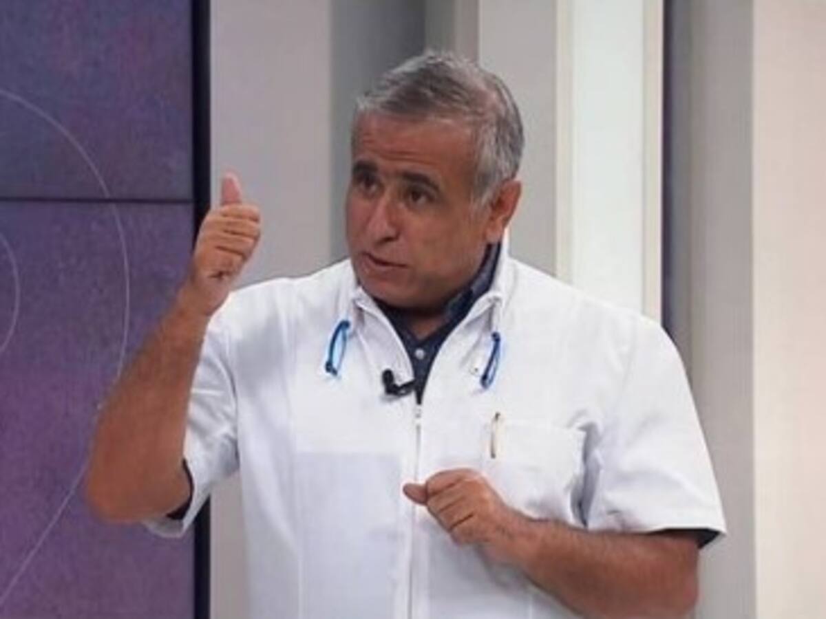 Doctor Ugarte advirtió una eventual tercera ola de coronavirus en el país para fines de marzo