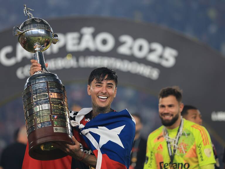 Erick Pulgar se consagró campeón de la Libertadores con Flamengo