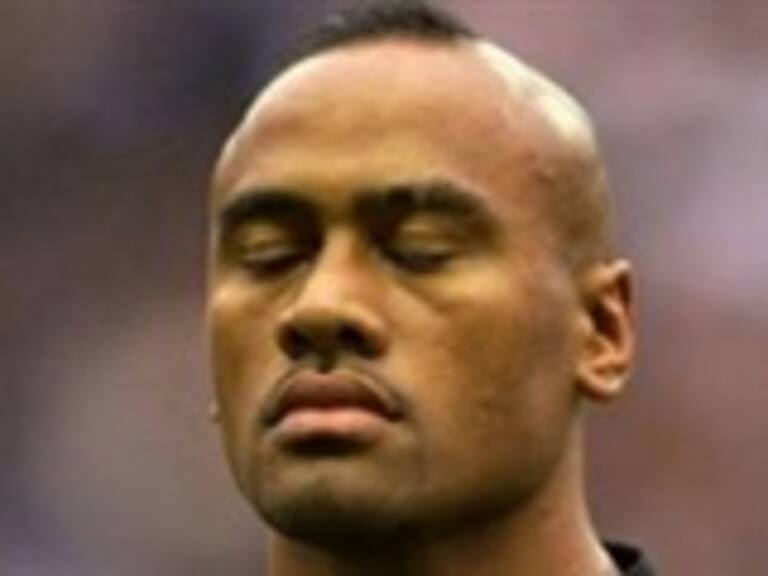 Médico entrega posible causa de muerte de Jonah Lomu