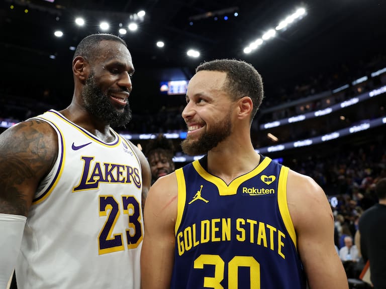 Partidazo entre Lebron James y Stephen Curry: Los Ángeles Lakers vence en doble prórroga a Golden State Warriors