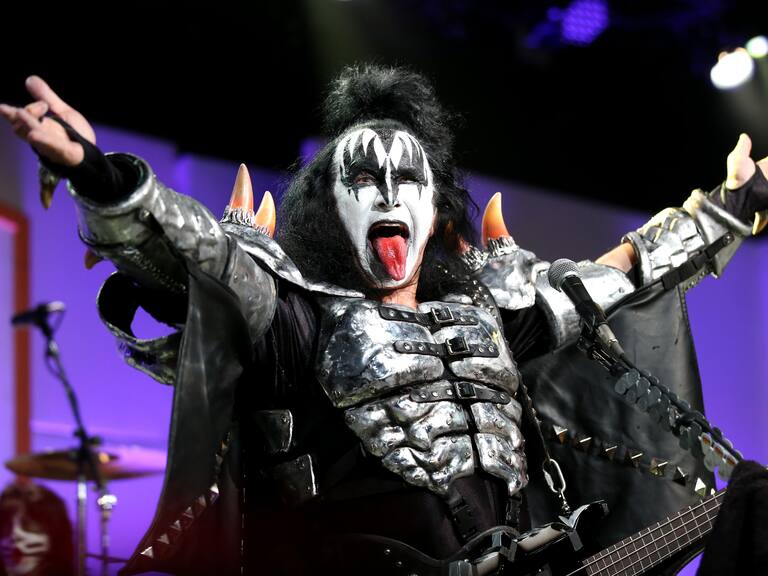 Gene Simmons aseguró que escuchará a «científicos y no a los políticos» para decidir la reanudación de la gira de KISS