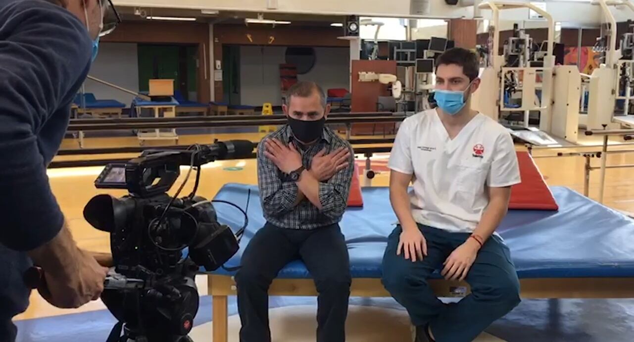 Grabación de la "Guía virtual de rehabilitación para pacientes recuperados de Covid-19"