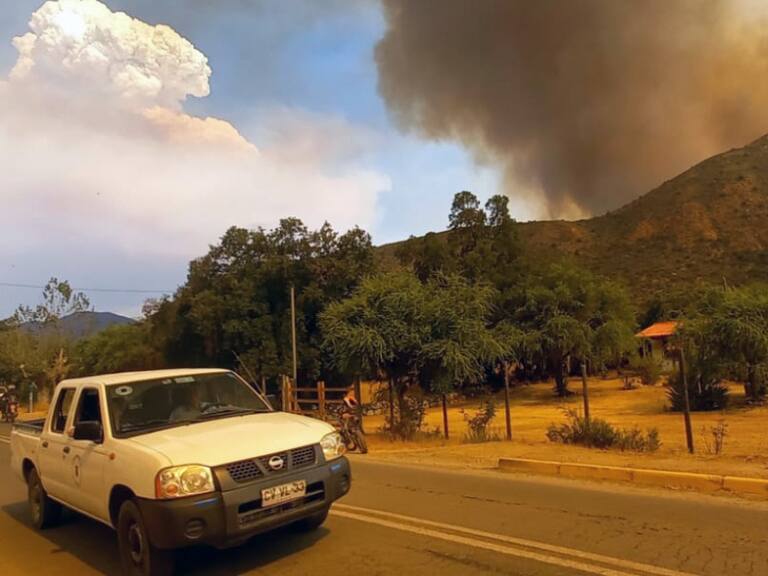 Encuentran fallecido a hombre que colaboraba para apagar incendio forestal en Quilpué