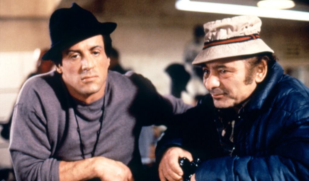 Elenco de Rocky despide a Burt Young