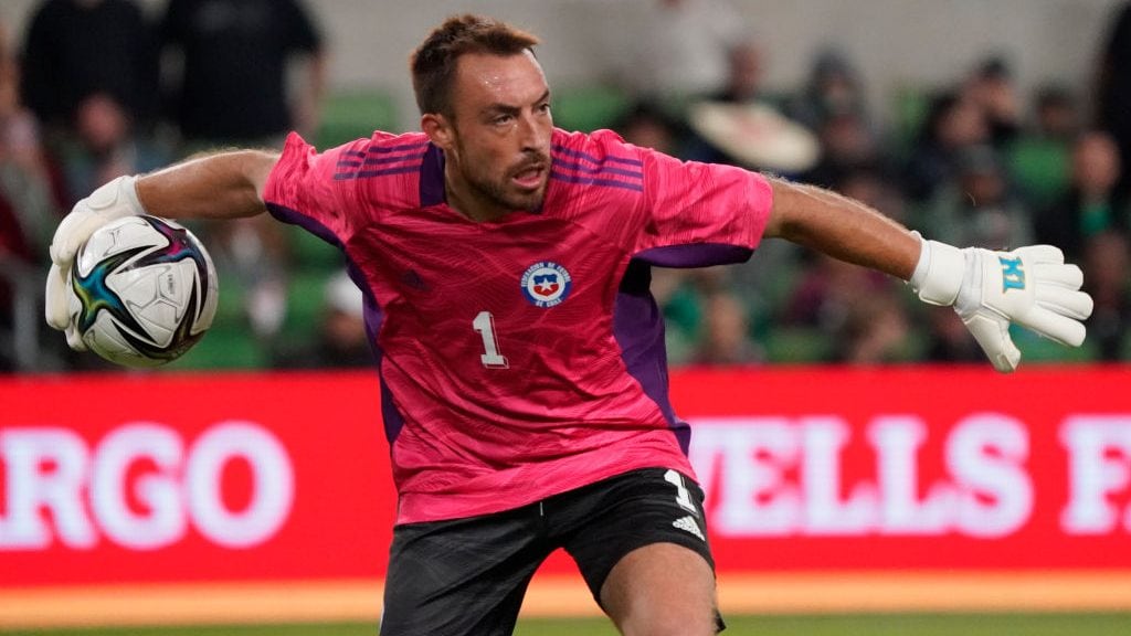 Rodrigo Naranjo respaldó a Sebastián Pérez como titular ante Brasil: "No va a haber problema en el arco de Chile"