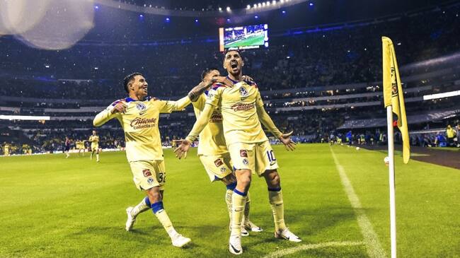Diego Valdés brilla con un doblete en goleada del América sobre Chivas