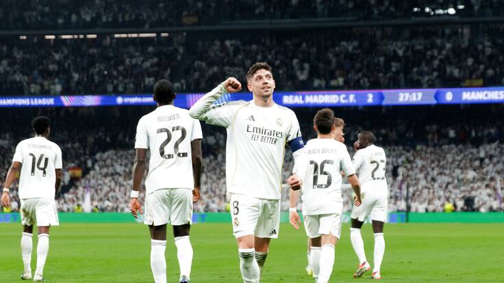 Noche mágica para Valverde: hat-trick en un tiempo para que el Madrid deje al City temblando en Champions League