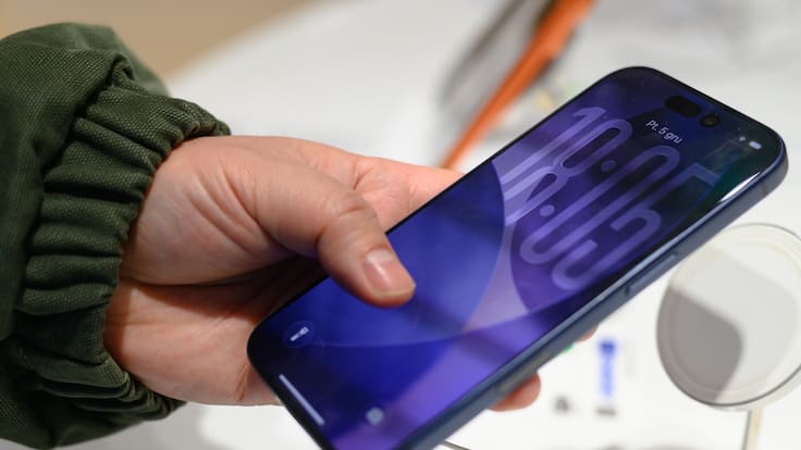 ¿Cargar un iPhone con otro iPhone? Así puedes hacerlo y estos son los modelos compatibles