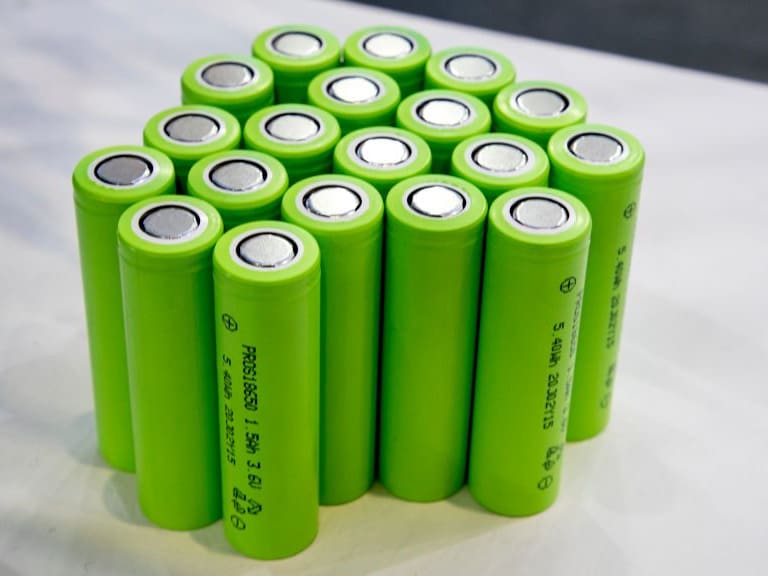 SHANGHAI, CHINA - JUNE 24: Lithium batteries are on display during the 35th China International Hardware Fair on June 24, 2021 in Shanghai, China. (Photo by VCG/VCG via Getty Images)