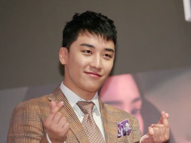 Integrante de la banda de K-Pop Big Bang se retira de la música por escándalo sexual