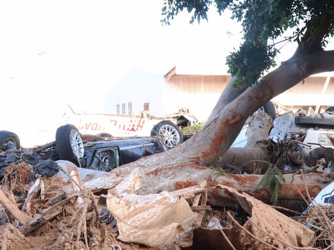 Graves daños dejó el paso de una tormenta por la ciudad de Derna en Libia