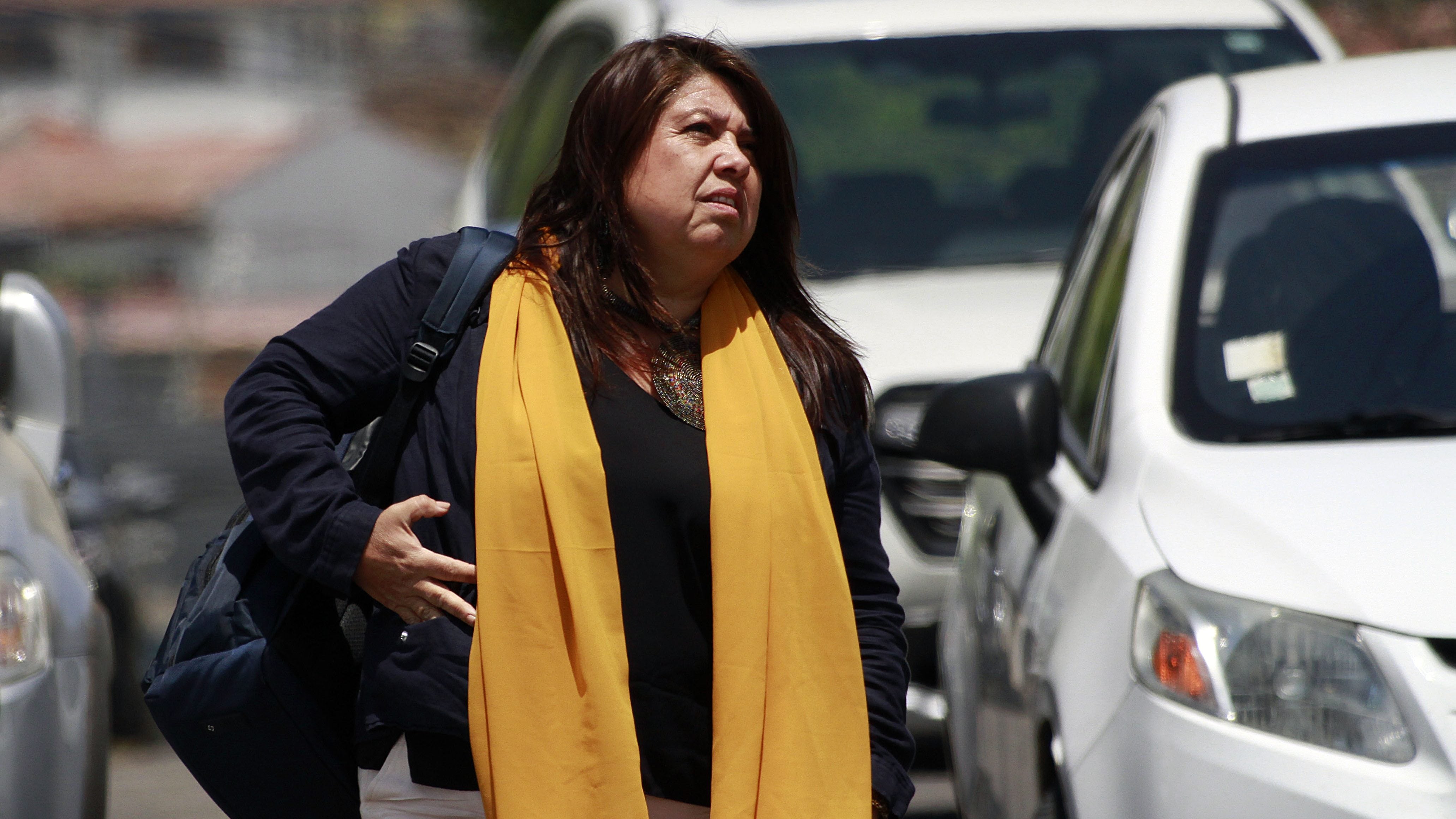 06 DE NOVIEMBRE DE 2022/VIÑA DEL MARLa diputada Claudia Mix, llega al Palacio Presidencial de Cerro Castillo, para participar en el Cónclave del oficialismo y el gobierno.
FOTO: LEONARDO RUBILAR CHANDIA/AGENCIAUNO