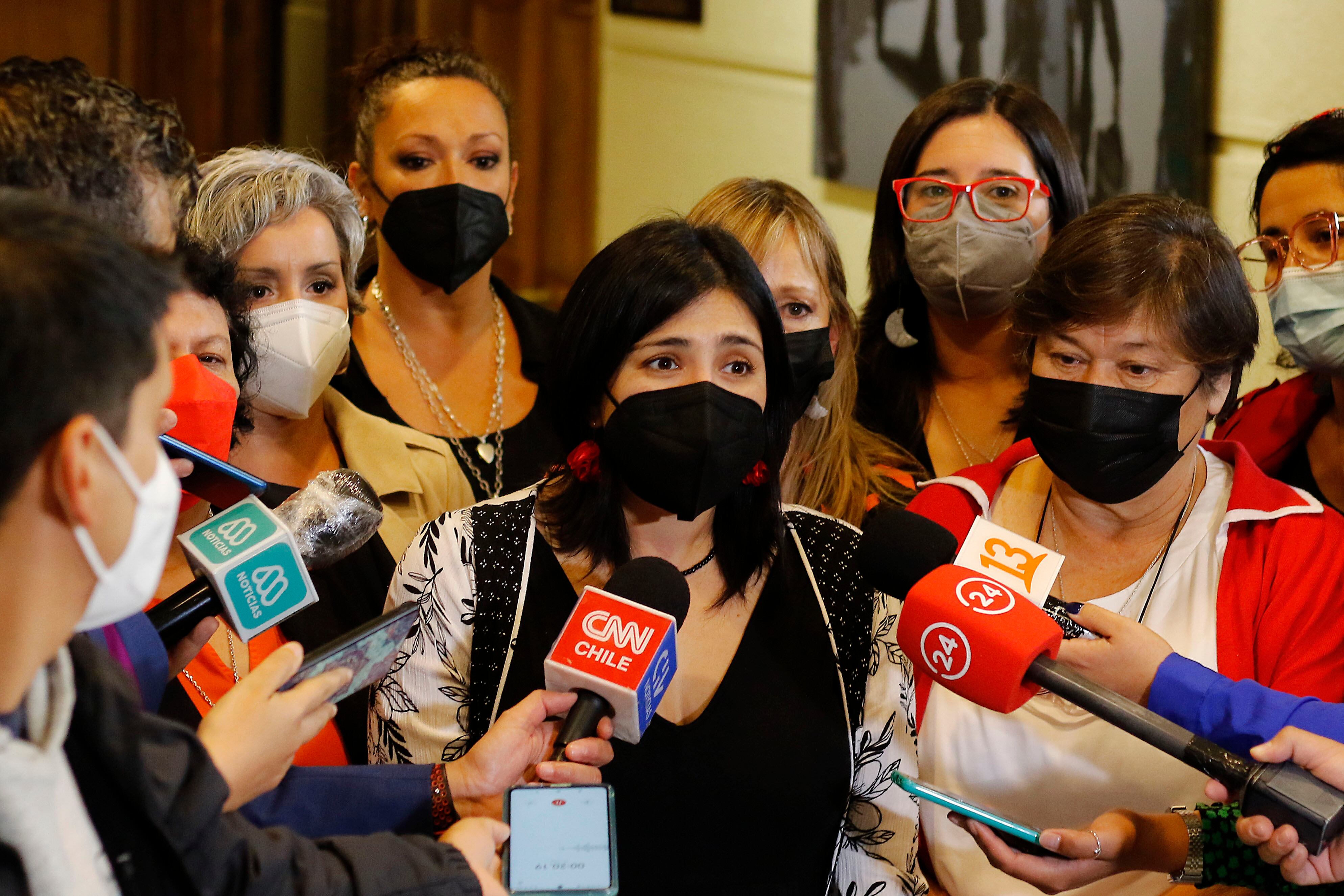 22 DE MARZO DE 2022/VALPARAISOLa diputada Karol Cariola ofrece un punto de prensa en la Cámara de Diputados.
FOTO: LEONARDO RUBILAR CHANDIA/AGENCIAUNO