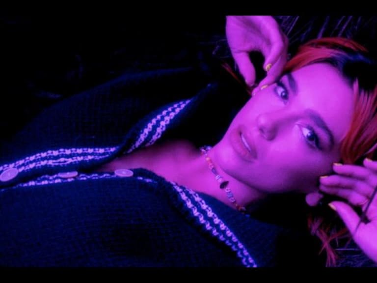 Dua Lipa lanzó el videoclip oficial de «Levitating» junto a Da Baby