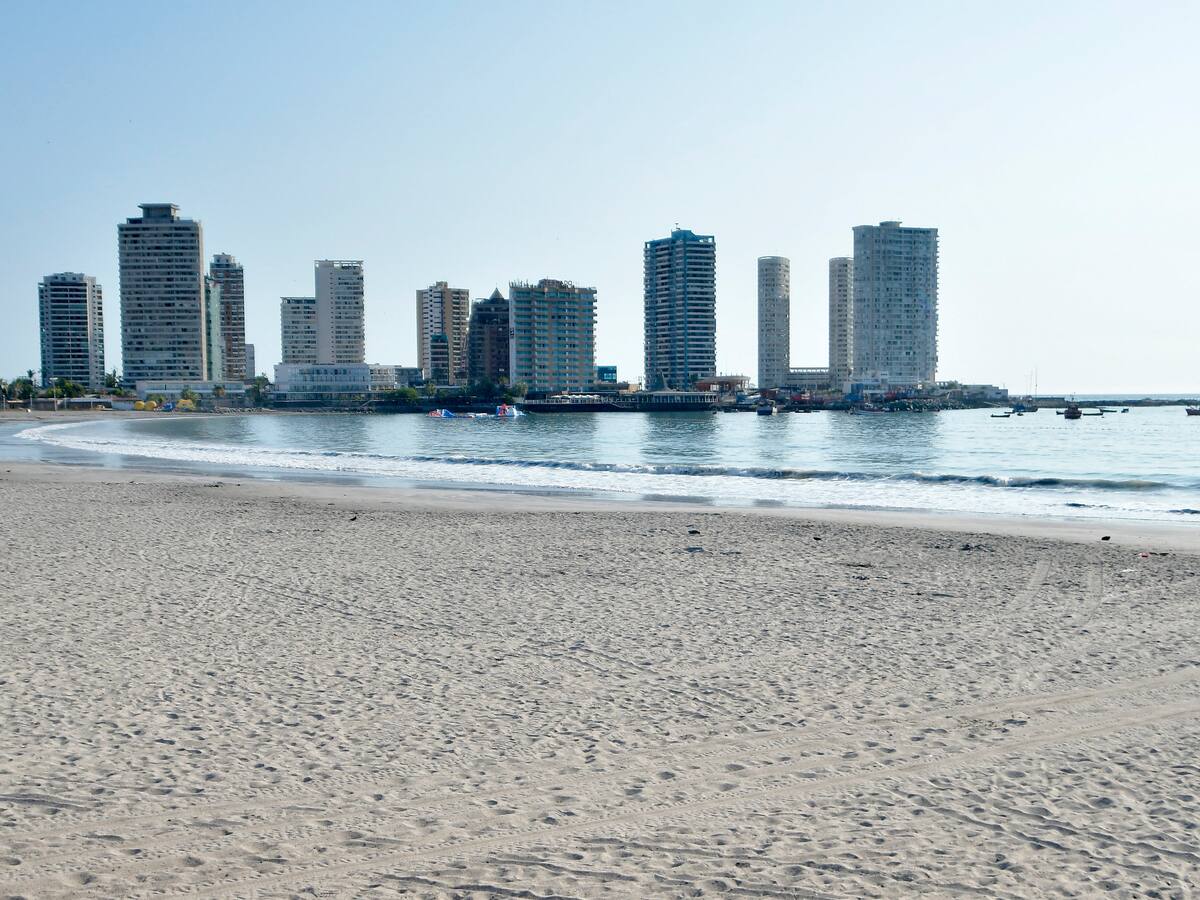 Tsunami en Chile: imágenes captan retroceso del mar en Iquique en medio de alerta tras sismo en Rusia