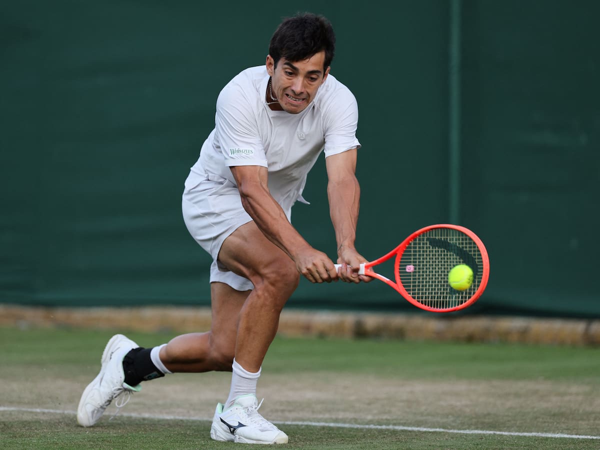 Cristian Garin cae en una batalla a cinco sets y se despide de Wimbledon en segunda ronda