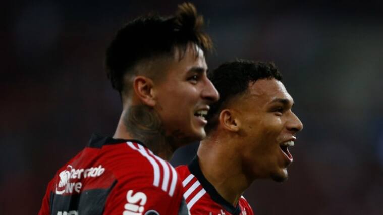 Héroe del partido: Erick Pulgar anota el gol que le da la victoria a Flamengo sobre Santos en el Brasileirao