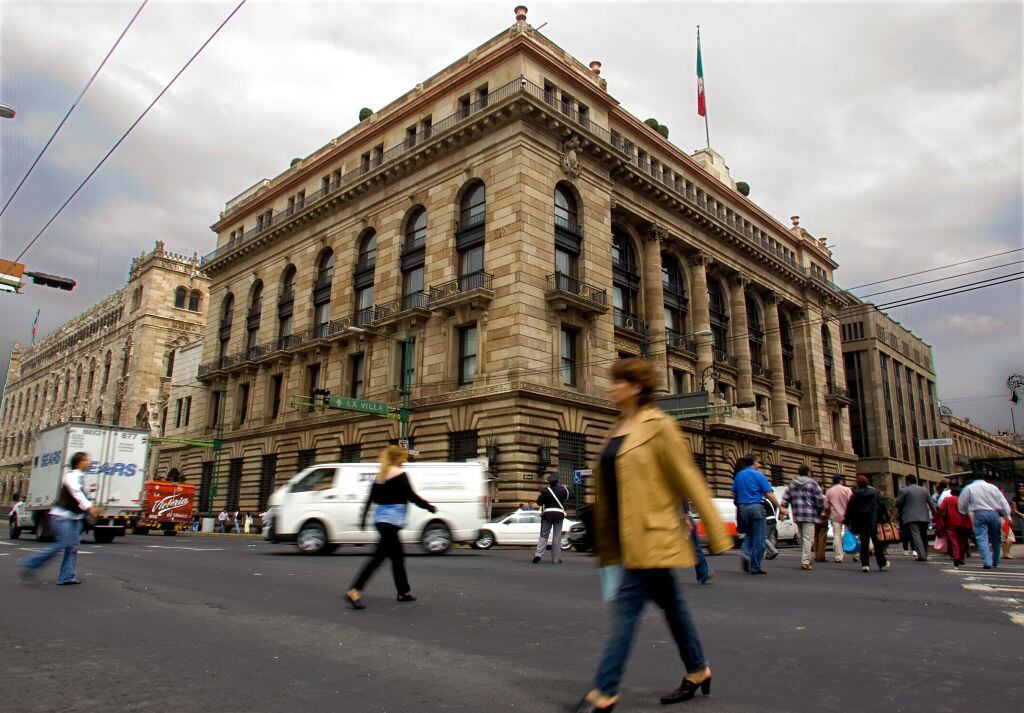 El Banco Central de México elevó las tasas de interés ante la inflación