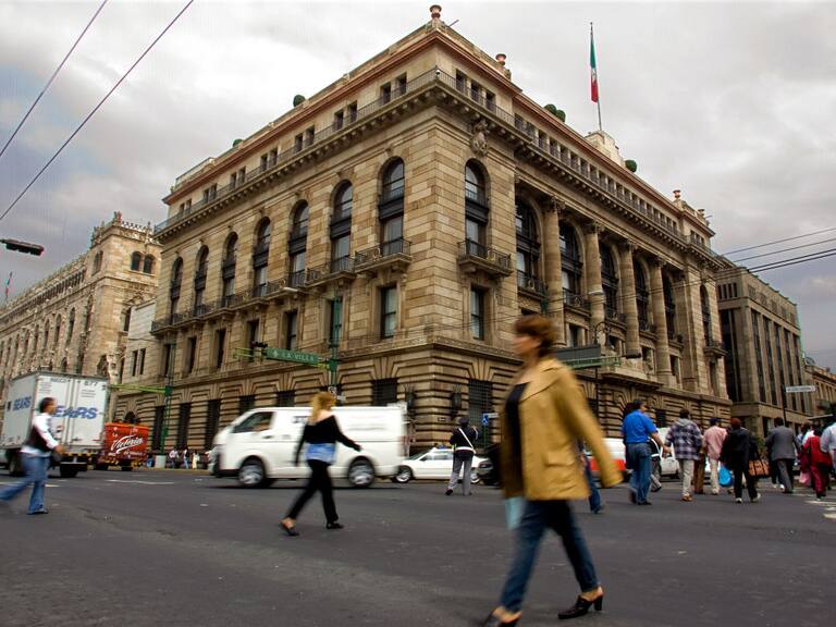 El Banco Central de México elevó las tasas de interés ante la inflación