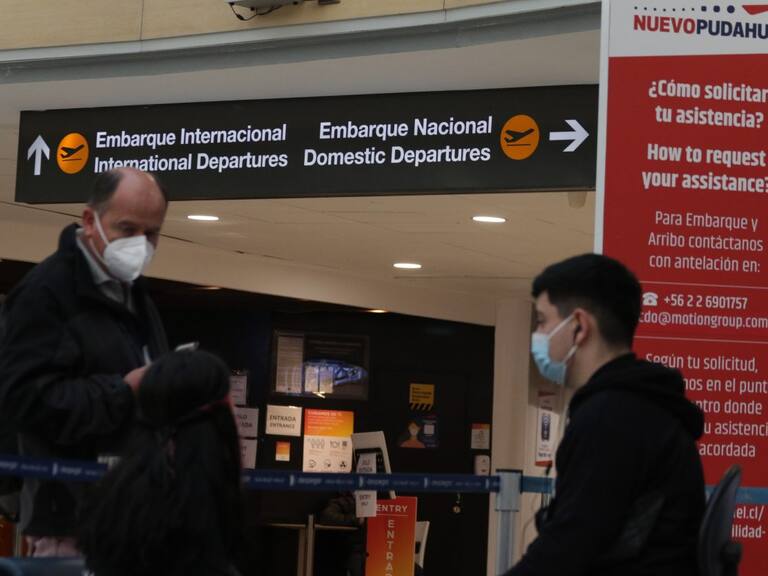 Exdirector de Sernatur y proyecto de ley que permite endosar pasajes aéreos: «Hay que ver la letra chica»
