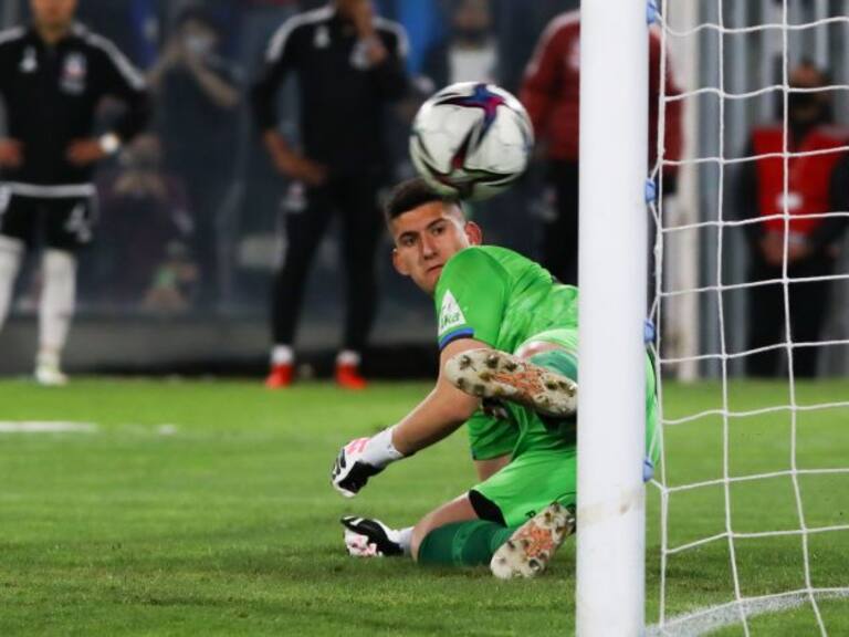 Martín Parra: comisión de Fútbol de la U aprobaría fichaje del arquero