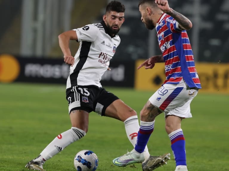 Emiliano Amor podría operarse en Argentina: sería baja en Colo Colo por cerca de cinco meses