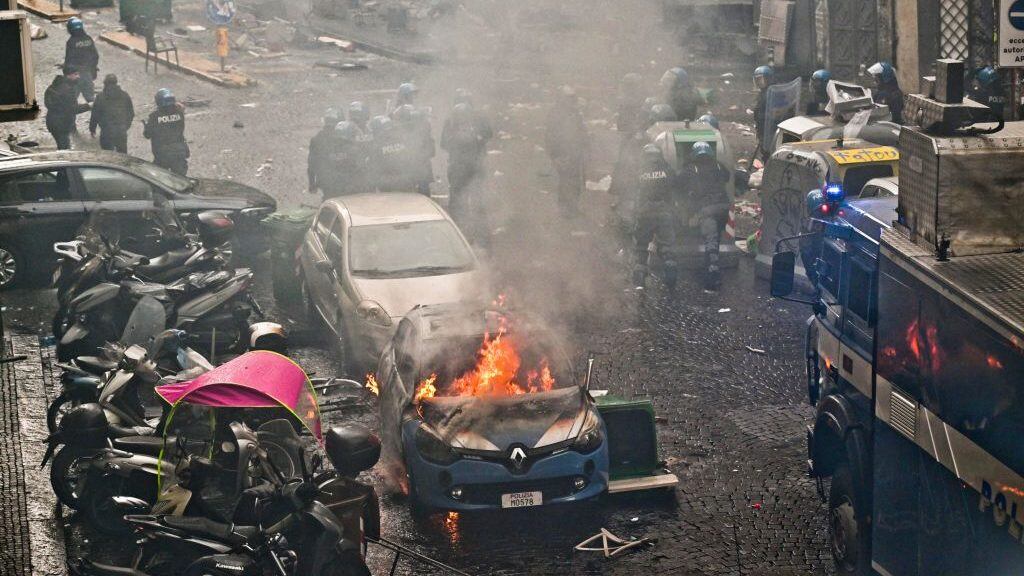 Napoli Eintracht Frankfurt