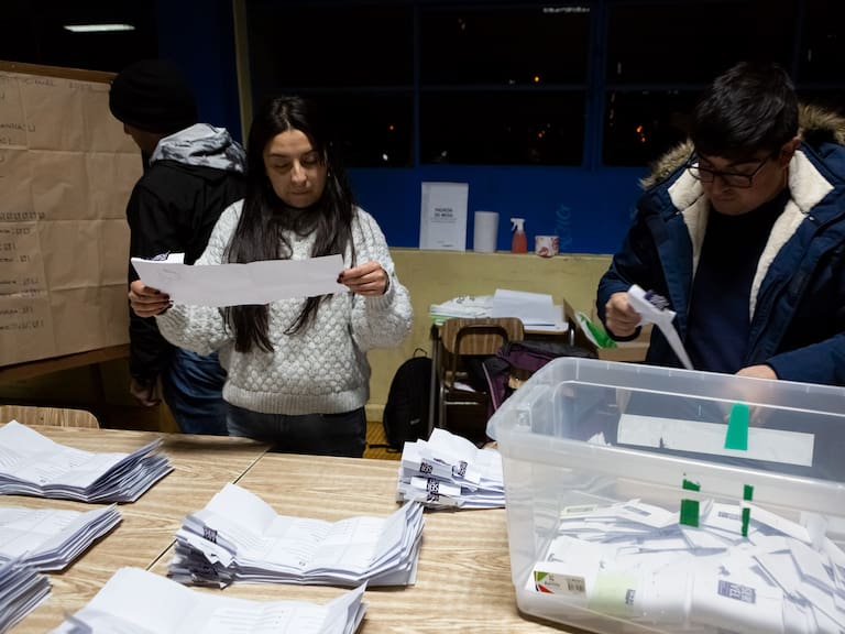 Plebiscito 2023: cómo puedo ser vocal de mesa voluntario y cuándo dinero pagan por la jornada