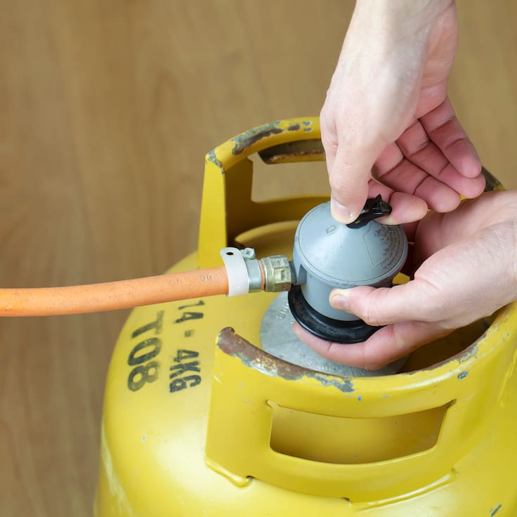 Gobierno confirma cambios en subsidio del gas: ayuda no irá por municipios y será directa a beneficiarios