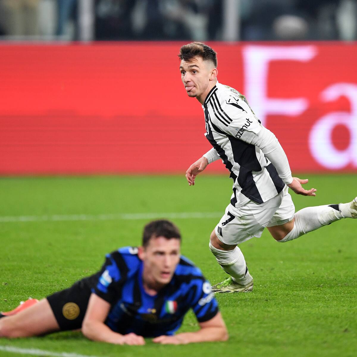 Juventus vence al Inter, se queda con el Derbi de Italia y acorta distancia con los líderes de la Serie A