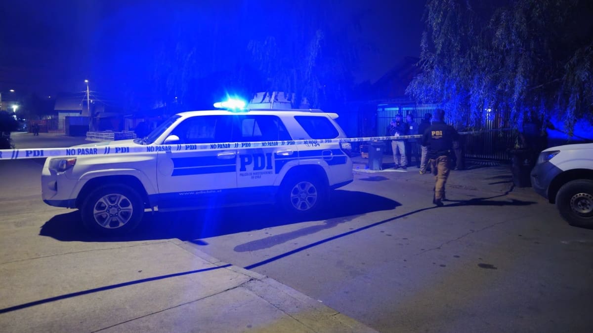 Doble ataque a disparos en Quinta Normal deja un ciudadano venezolando muerto y otro herido