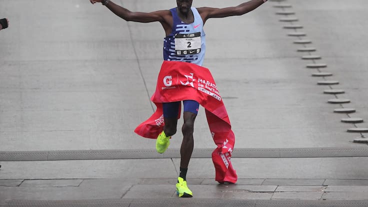 Atletas de Kenia se quedan con el primer lugar del Maratón de Santiago