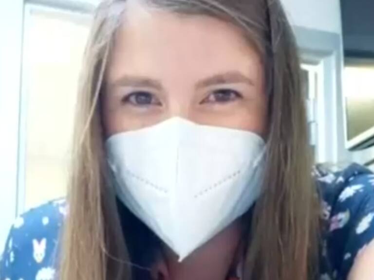 Enfermera habla por primera vez tras ataque: «Me sentí muy vulnerada, pero soy joven y fuerte y voy a salir de esto»