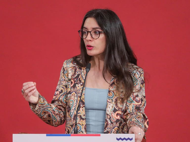 Ministra Camila Vallejo: «Que una ley diga ‘antiterrorista’ no la hace una buena ley para perseguir este tipo de delitos»