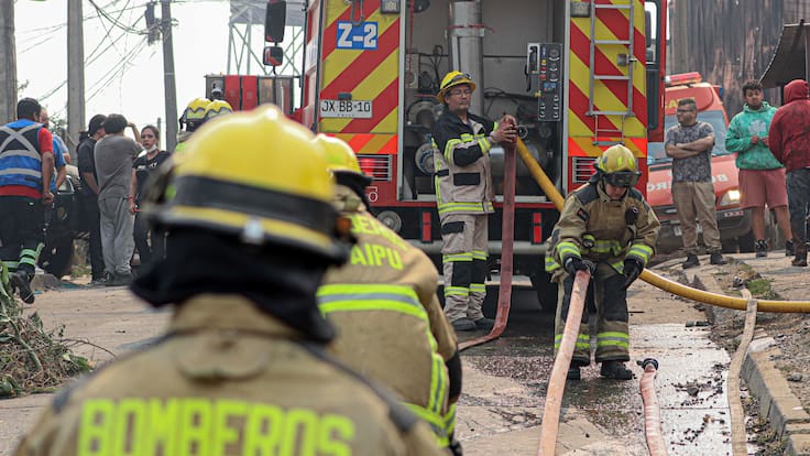 Declaran Alerta Roja en San Nicolás por incendio forestal: ha afectado al menos 10 hectáreas