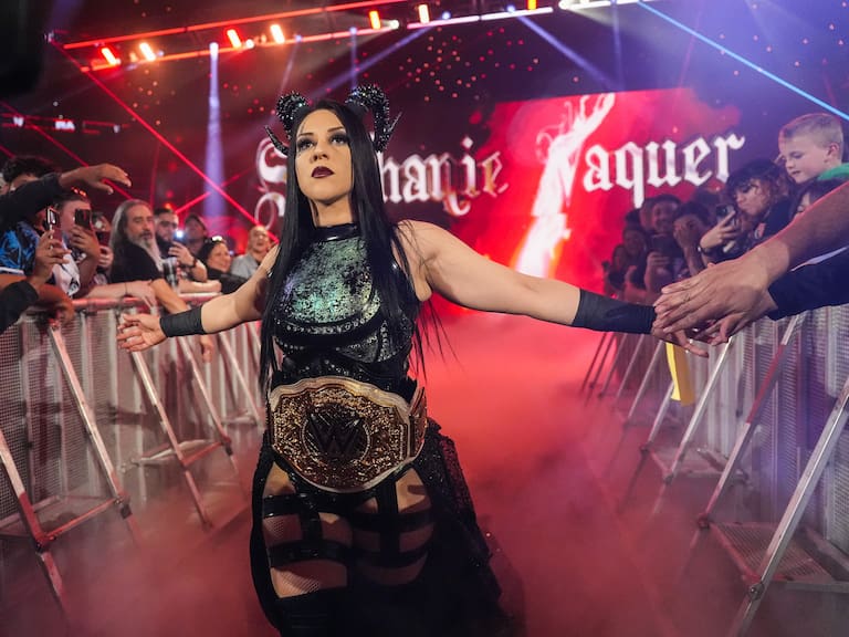 “Es triste ver a gente como tú...”: Stephanie Vaquer responde con todo a funa en su contra