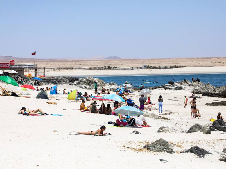 Gobierno anunciará plan para fiestas de fin de año y verano en modo covid