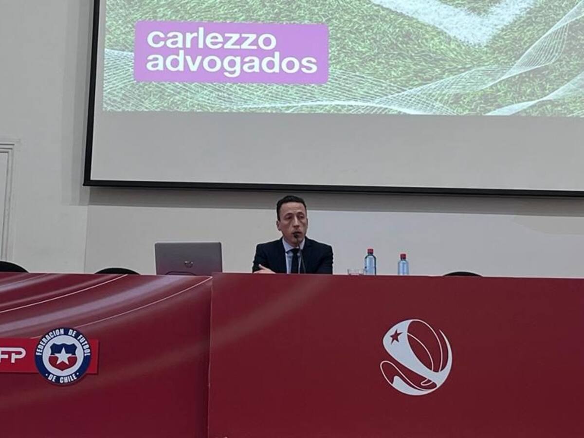 Eduardo Carlezzo presentó las evidencias del caso Byron Castillo: No existen huellas dactilares del jugador y no sabemos por qué